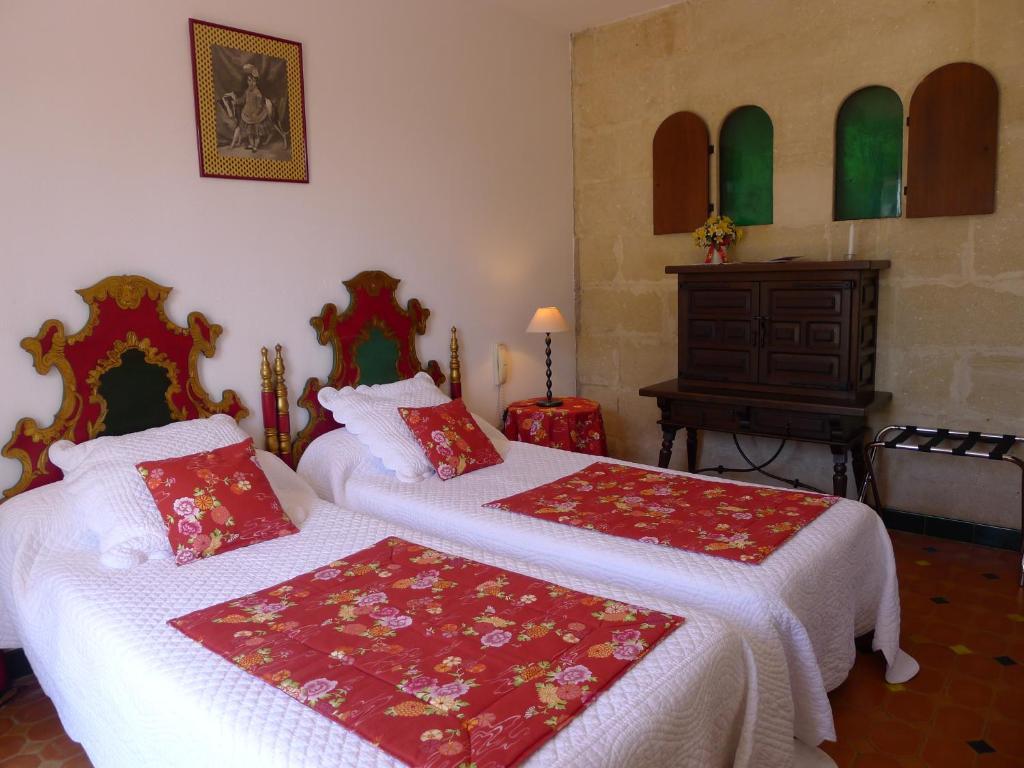 Logis Hotel Le Relais Du Val D'Orbieu Ornaisons Zimmer foto