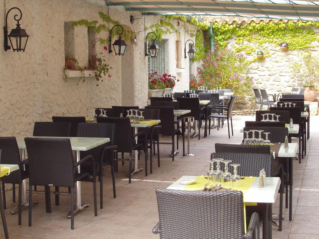 Logis Hotel Le Relais Du Val D'Orbieu Ornaisons Exterior foto